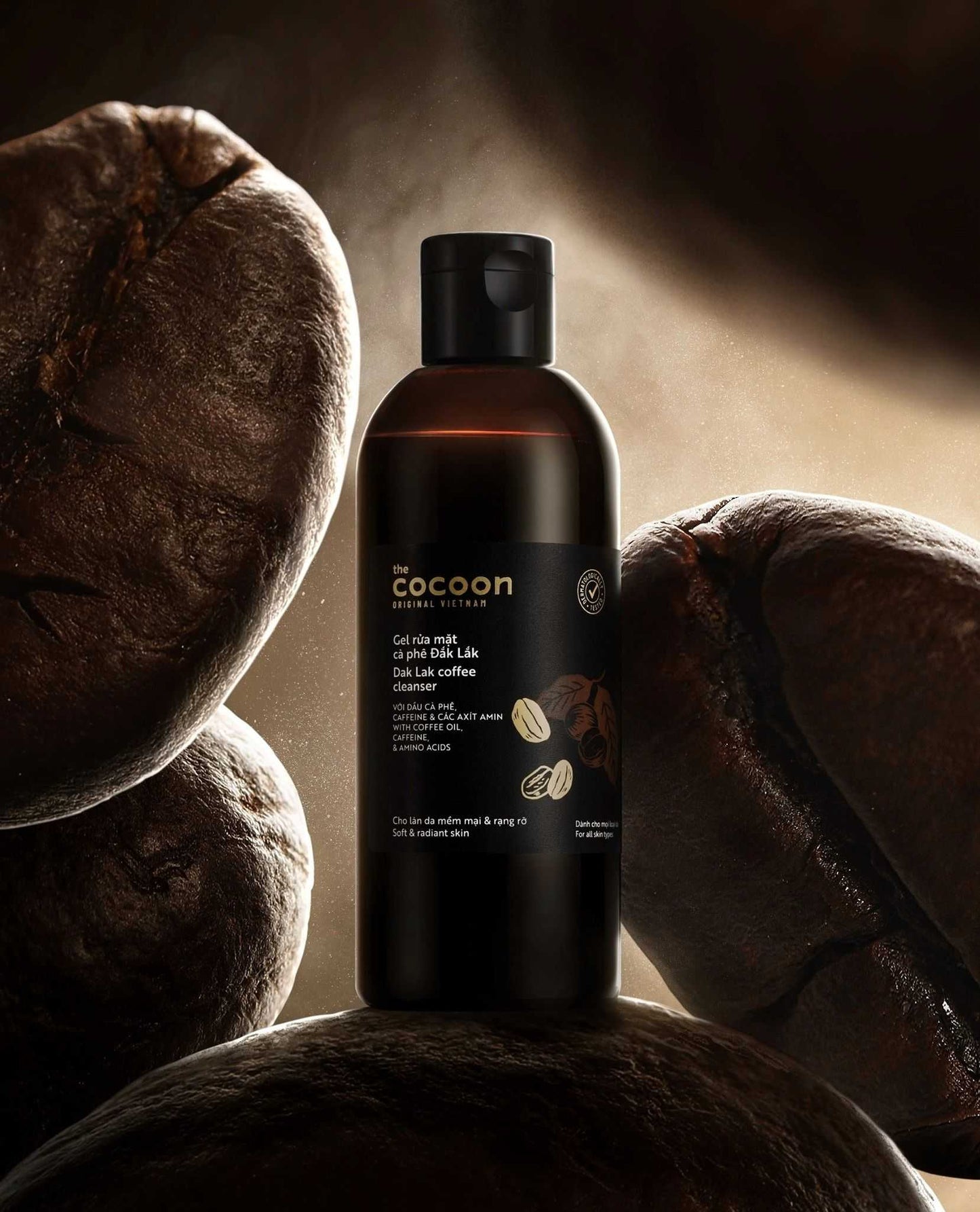Cocoon Dak Lak Coffee Face Wash 310 mlWith a gentle sulfate-free formula, Đắk Lắk coffee face wash effectively cleanses without drying the skin, leaving a refreshing sensation and a fresh, clear complexi